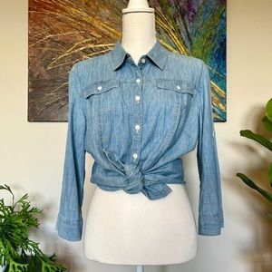 SOLD- Denim button-down long-sleeved shirt by Harve Benard, women's Large